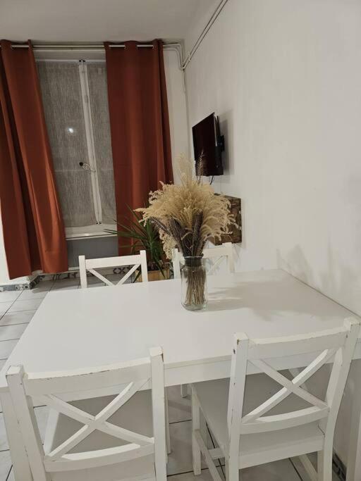 1-Centre-Ville Studio 25M2 Box A Bagages Gratuits Carcassonne Esterno foto